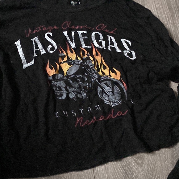 Forever 21 crop top - Picture 2 of 3